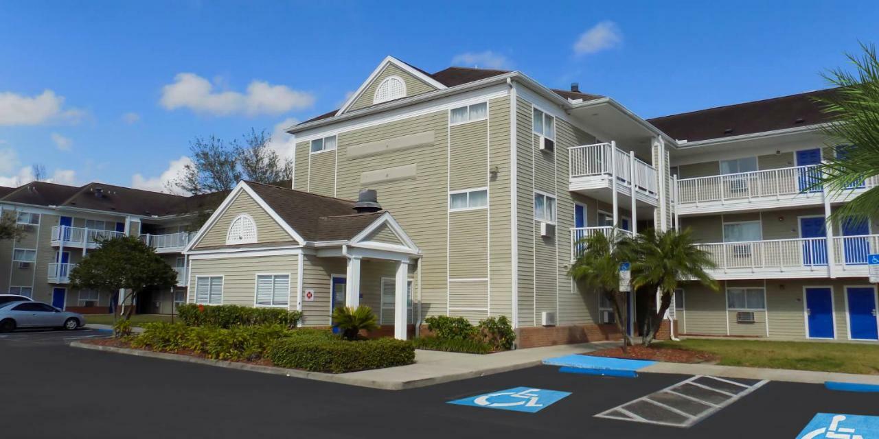 Intown Suites Extended Stay Tampa Fl Orient Park Eksteriør bilde